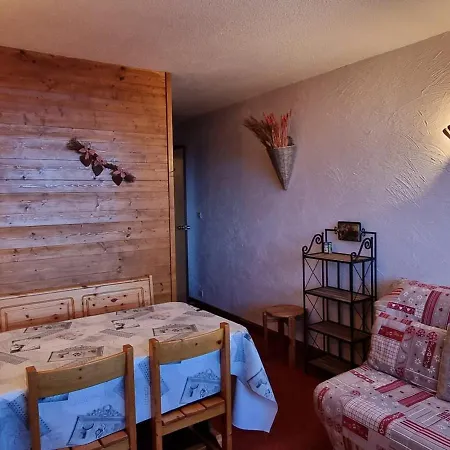 Chaleureux Au Pied Des Pistes, 3-4 Pers, Vue Mont Blanc - Fr-1-181-2566 *