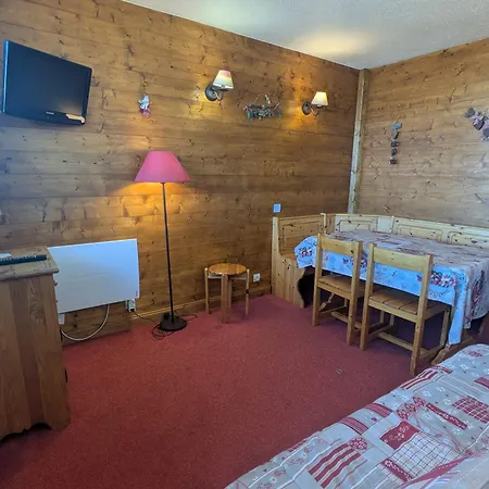 Chaleureux Au Pied Des Pistes, 3-4 Pers, Vue Mont Blanc - Fr-1-181-2566 Apartamento *